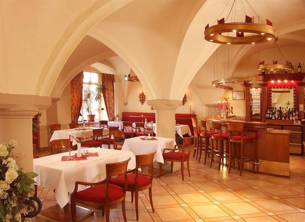Hotel Graf Von Mansfeld ลูเธอร์ชตัดท์ ไอสเลเบน ภายนอก รูปภาพ