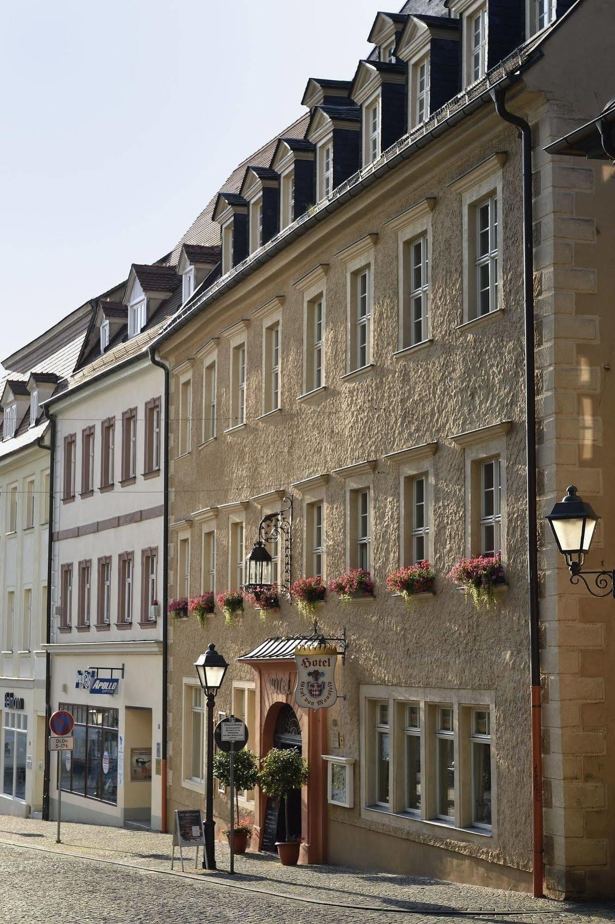 Hotel Graf Von Mansfeld ลูเธอร์ชตัดท์ ไอสเลเบน ภายนอก รูปภาพ