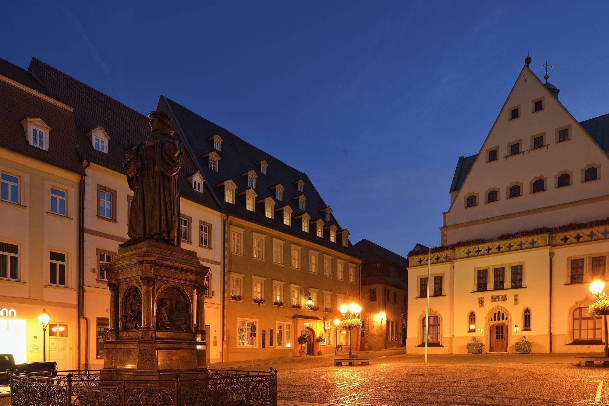 Hotel Graf Von Mansfeld ลูเธอร์ชตัดท์ ไอสเลเบน ภายนอก รูปภาพ