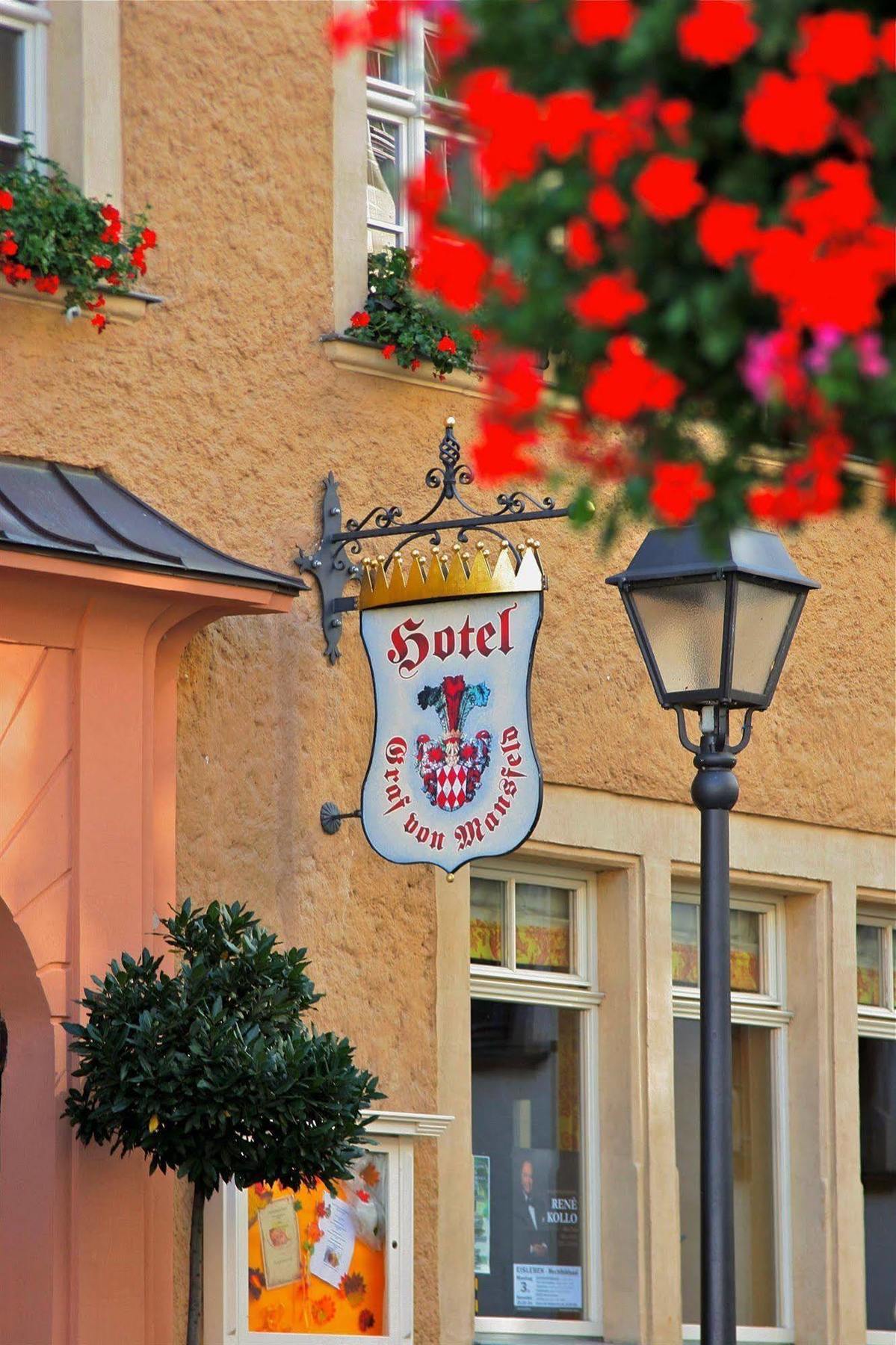 Hotel Graf Von Mansfeld ลูเธอร์ชตัดท์ ไอสเลเบน ภายนอก รูปภาพ