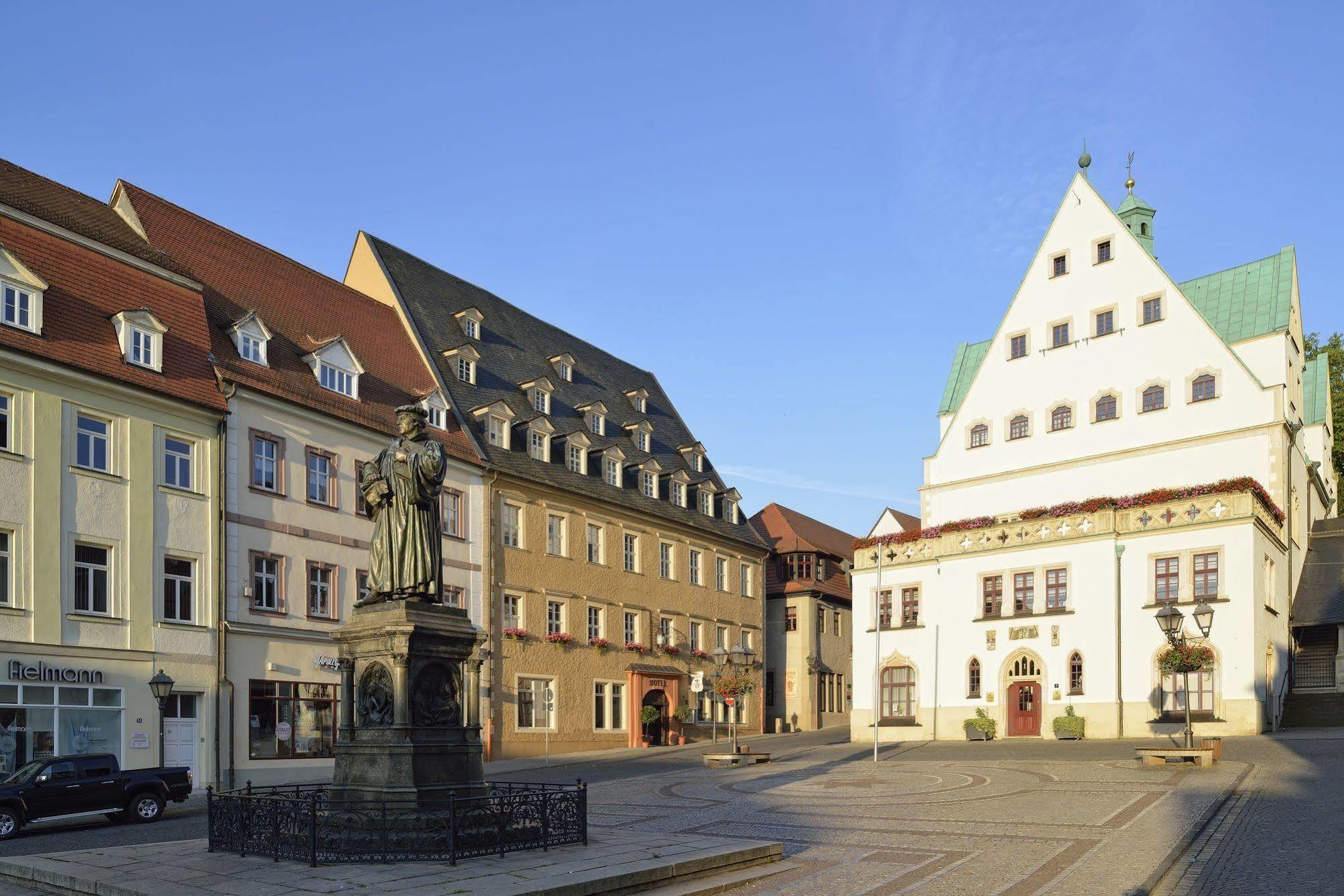 Hotel Graf Von Mansfeld ลูเธอร์ชตัดท์ ไอสเลเบน ภายนอก รูปภาพ